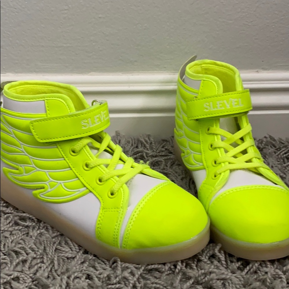 Youth SLEVEL  high top
